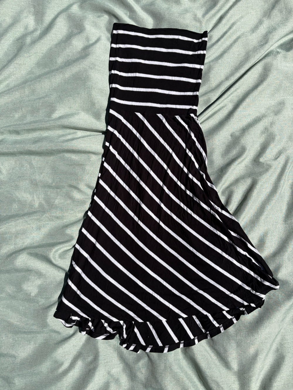 Striped Black & White strapless dress or skirt.